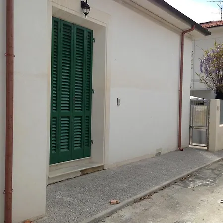 Guest house Old Time Lido Lido di Camaiore