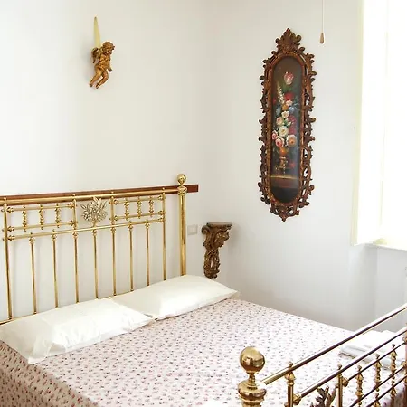 Old Time Lido Guest house *